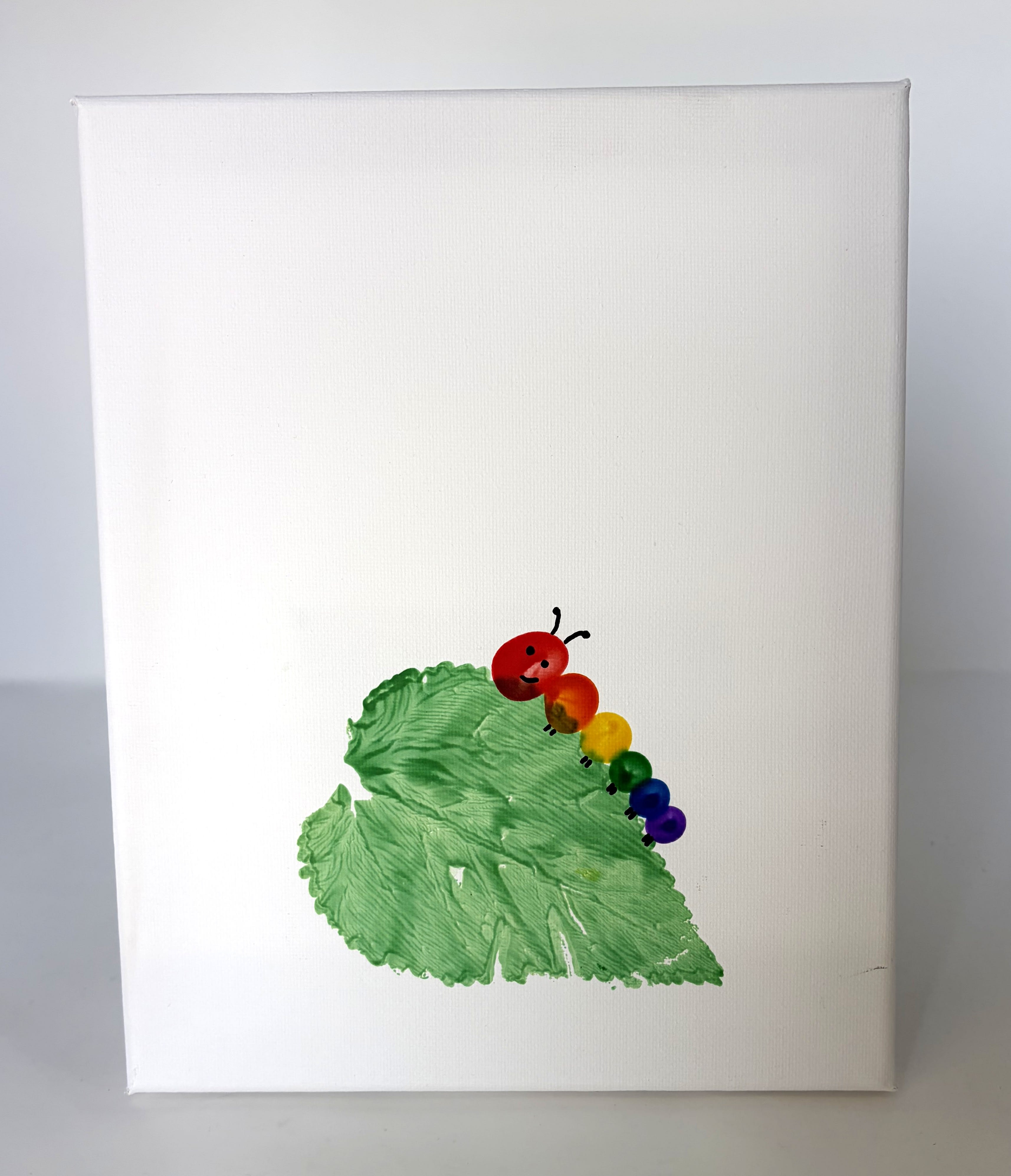 Lot 501: Snack Time on a Leaf